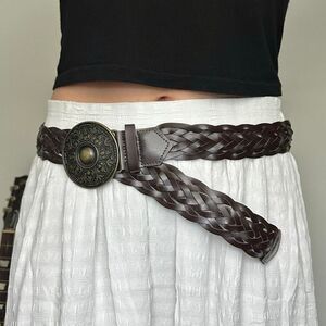 Unbranded Women's One Size Brown Braided Leather Belt with Round Buckle